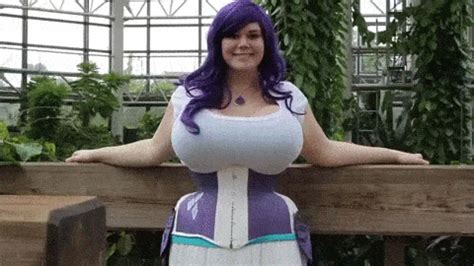 huge bouncing tits gif|Huge Bouncing Boobs Gif GIFs